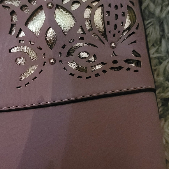 Nicole Miller New York Purple and Silver Peekaboo Purse, Tags Attached. - Picture 8 of 16